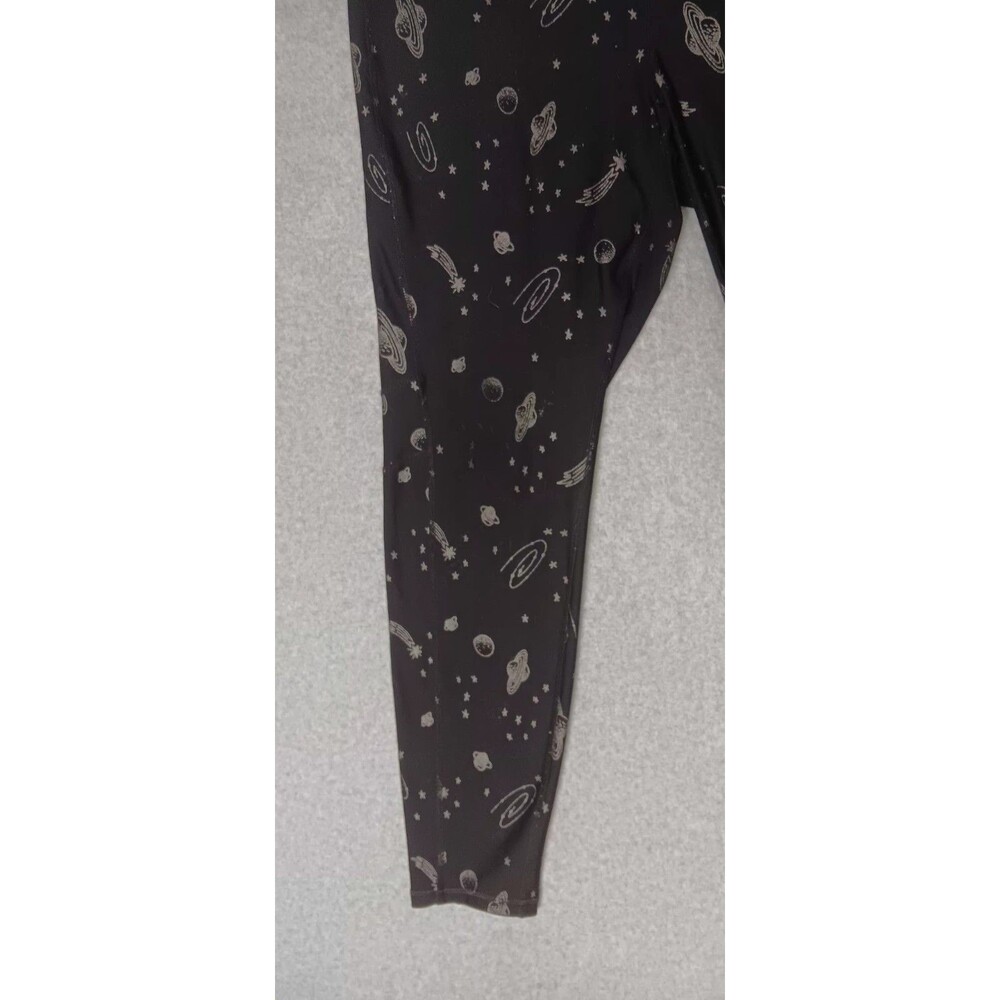 Torrid Active Legging Yoga Pants Womens Size 2 Black Celestial Planets Galaxy... - Picture 10 of 10